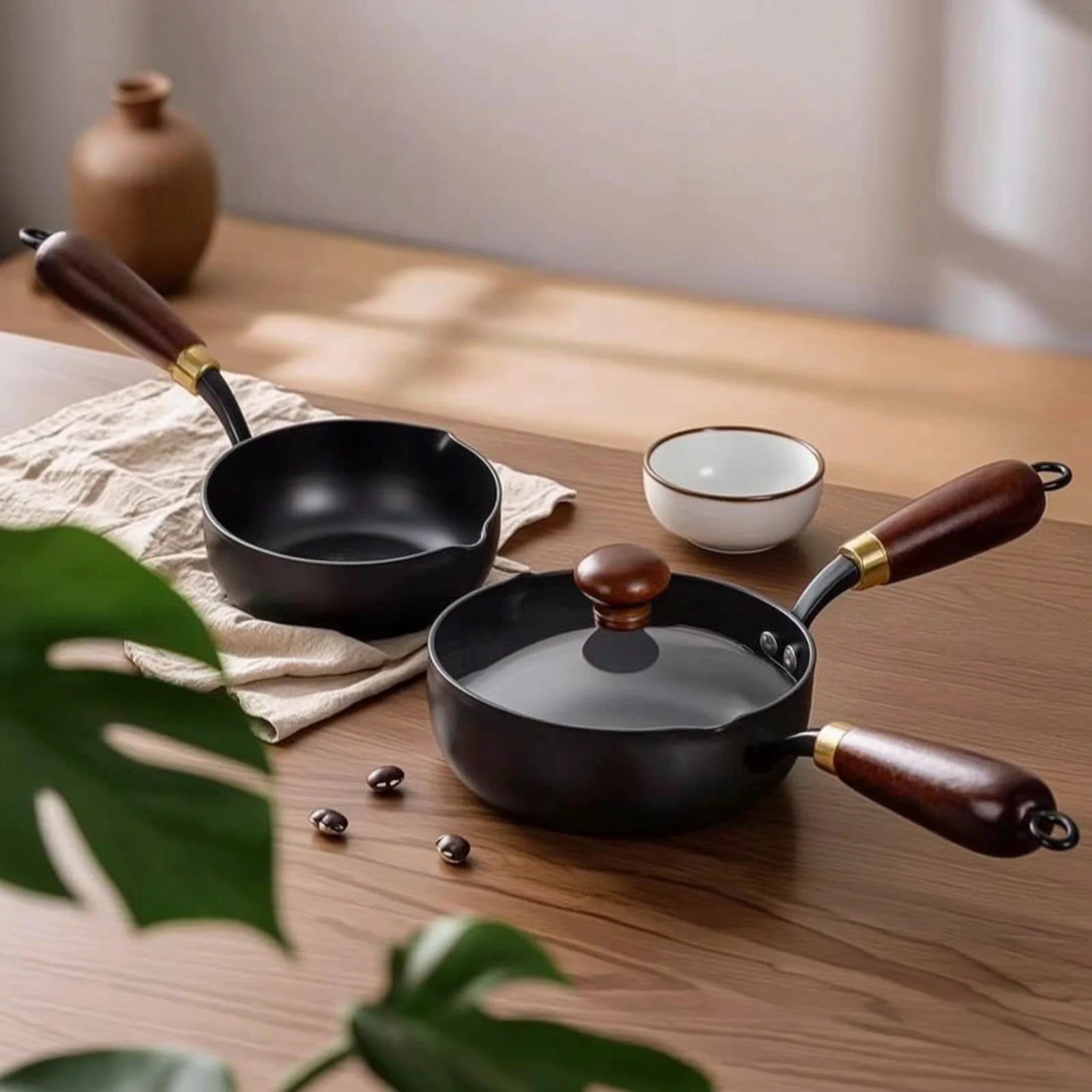 Cast-Iron Mini Frying Pot Uncoated Cast-Iron Pour Pot Cookware Heat Retention Cooktop Safe
