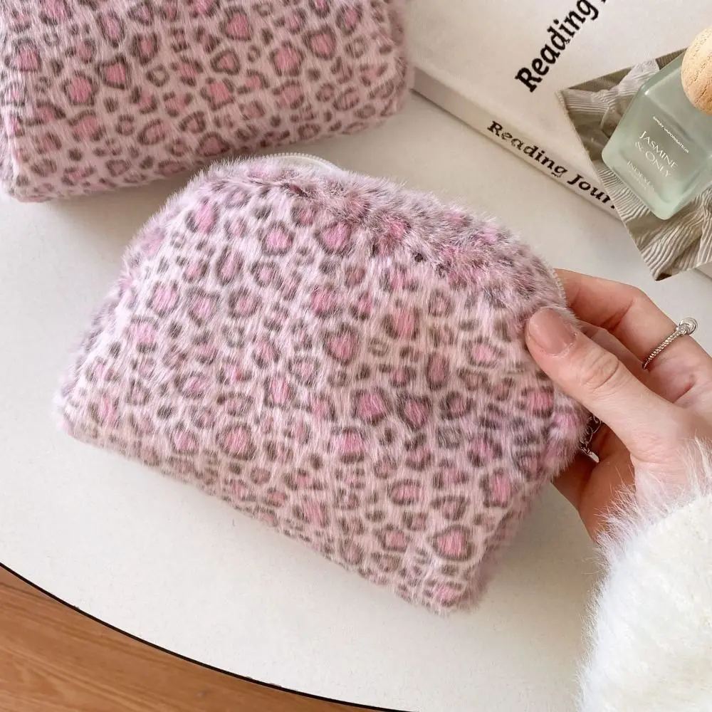 

High Quality Fuzzy Makeup Bag Leopard Print Portable Toiletry Organizer Large Capacity Travel Storage Pouch Women