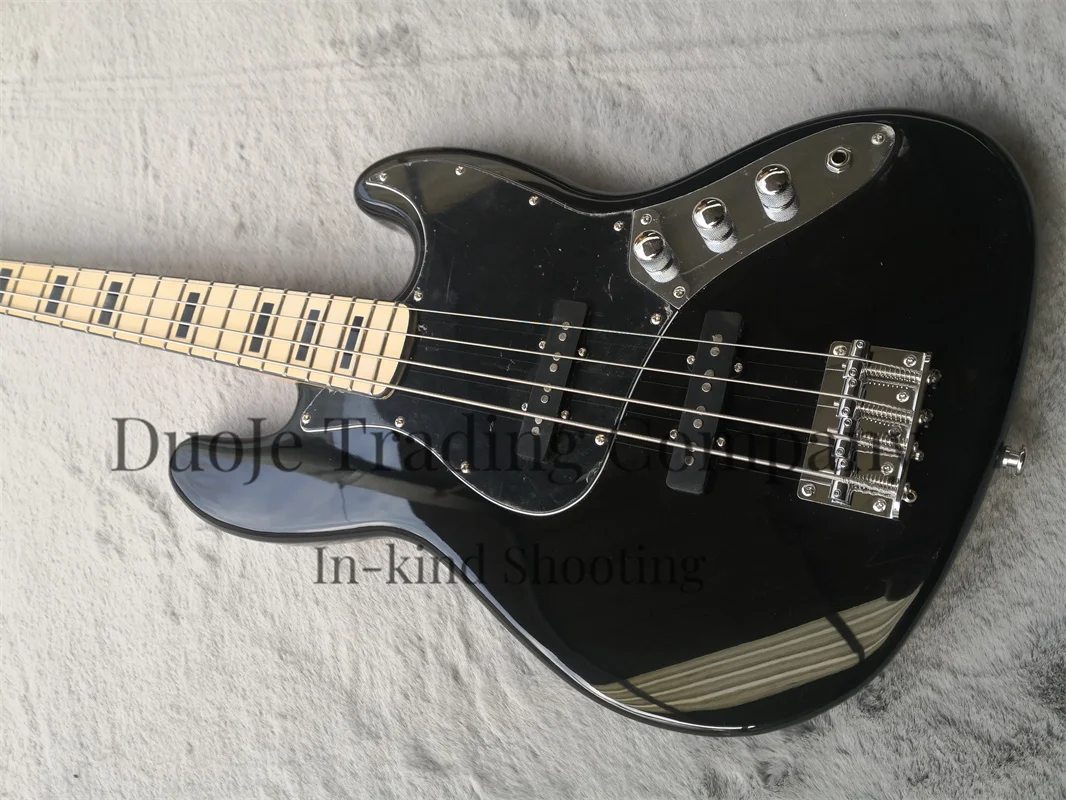 Black electric bass 4-string JAz basswood body Maple fingerboard Black pickup guard Maple neck Chrome hardware support custom