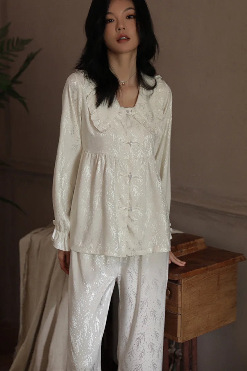 Ensemble de pyjama en satin pour femme, vêtements de nuit en jacquard français doux, vêtements d'intérieur trempés, printemps et automne