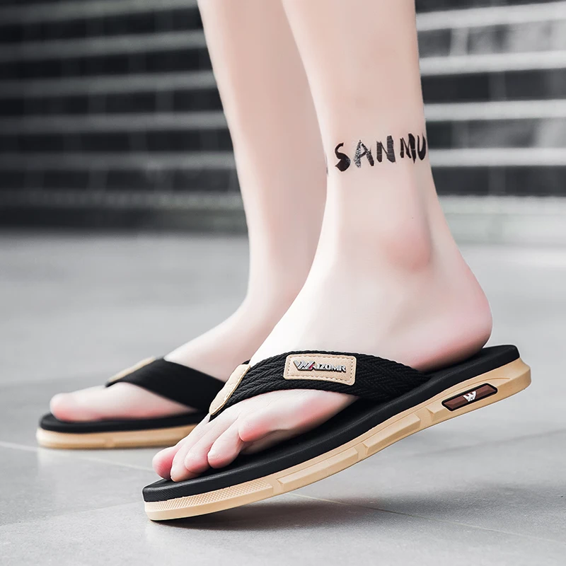 Summer 2026 fashion men’s slip-resistant woven moccasin sandals – comfortable, durable, casual, beach-ready slippers.