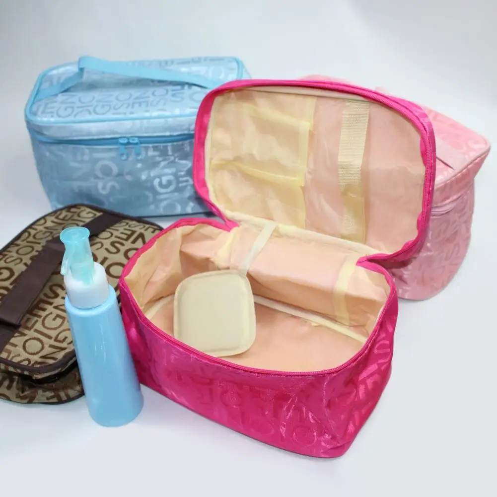 กระเป๋าแต่งหน้าที่ยอดเยี่ยมพร้อมสายคล้องมือความจุสูงน้ำหนักเบาอุปกรณ์จัดระเบียบของในห้องน้ำกันความชื้น