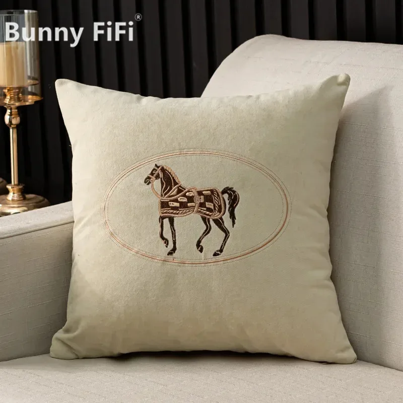 American Hand-embroidered Cushion Cover Horse Pattern Hug Pillowcase Sofa Home Office Living Room Car Pillow Cover 45*45cm