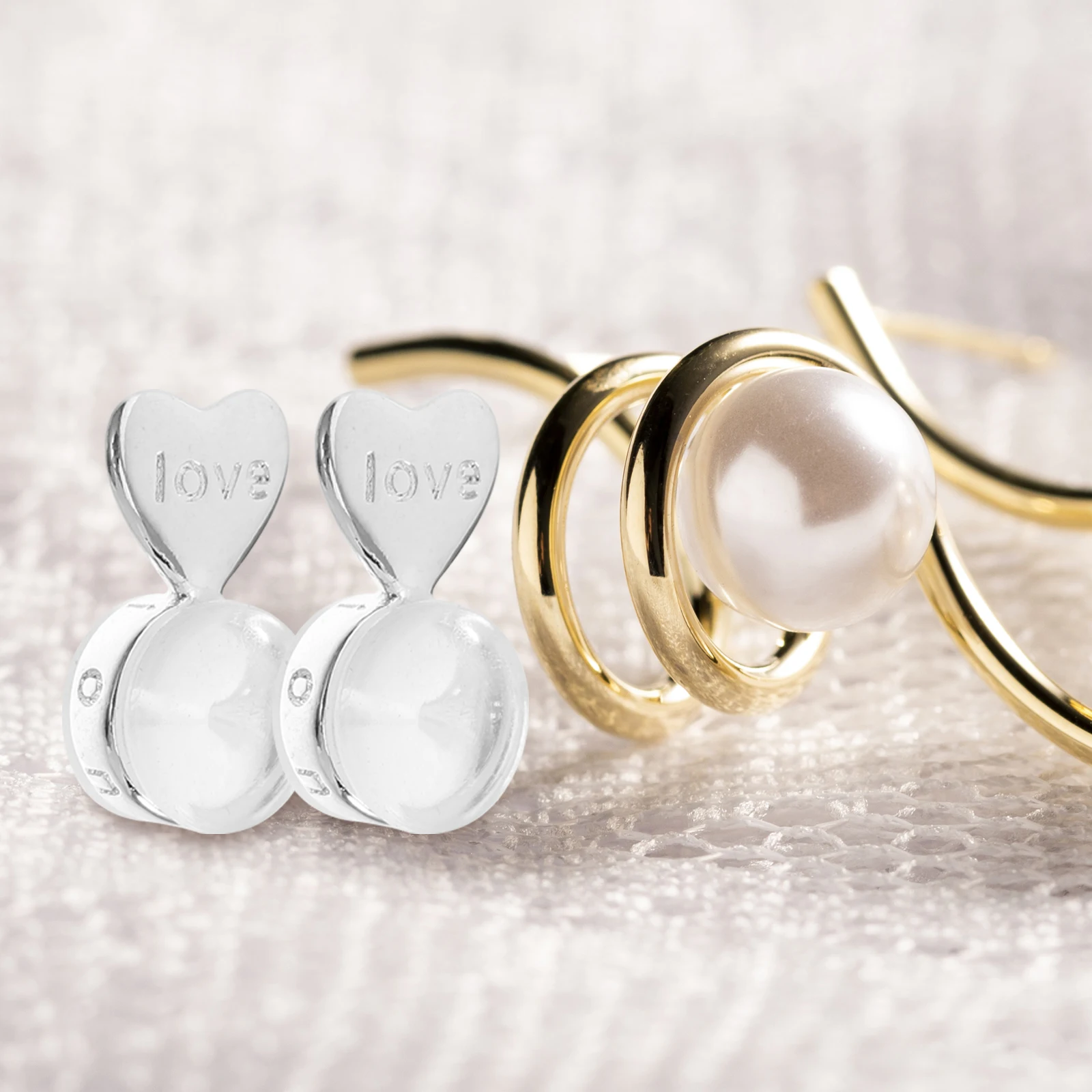 

4Pairs Ear Plugs Heart Silicone Earring Backs Stabilizer Secure Heavy Earrings Droopy Ears Comfortable Studs Black Gauge Ear