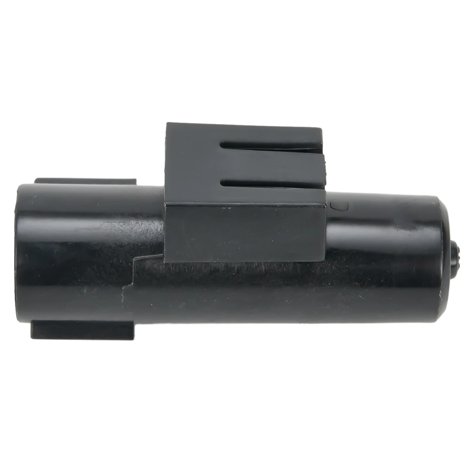 

1Pcs Outside Practical To Use High Quality Brand New High Grade 2000-2011 80525S30941 Air Temperature Correct Connector