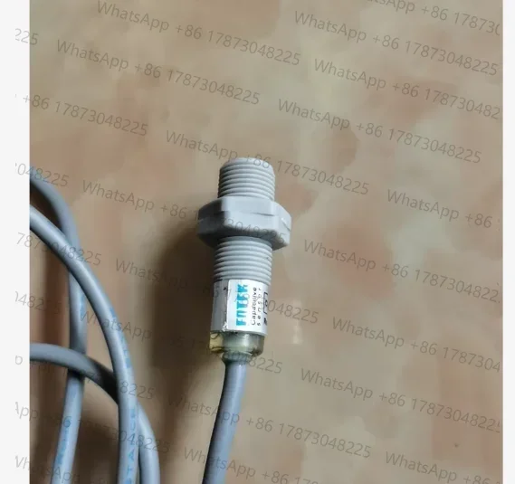 1PC CP12-10P / CP12-10N  FOTEK New Original Cylindrical Capacitive Proximity Sensors 10-30VDC 10mm