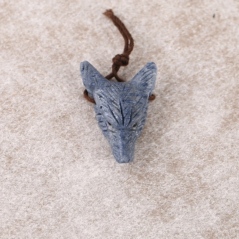 

Бусина ручной работы из синего коралла из натурального камня с головой волка 25x18x8 мм 3 г для мужчин, модные ювелирные изделия, резной аксессуар