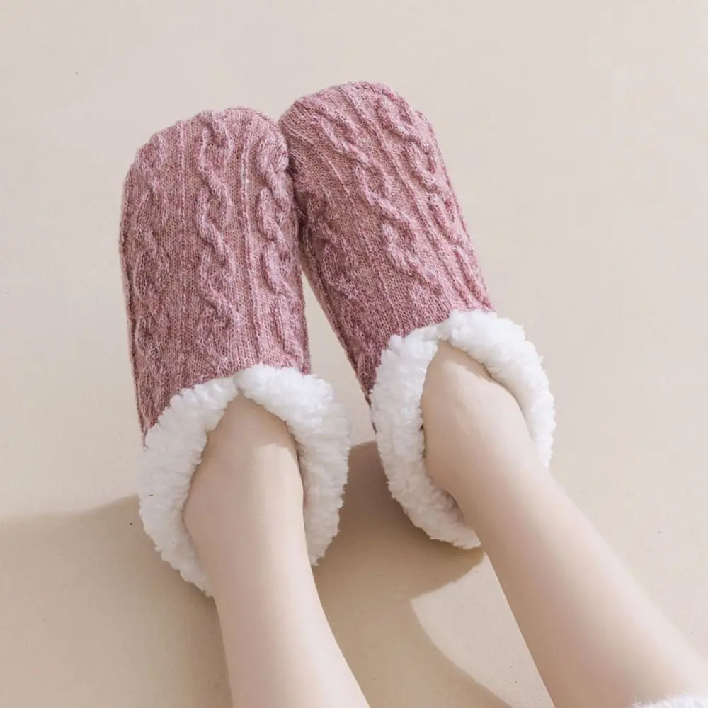 

Fashion Anti-slip Winter Floor Socks Coral Fleece Warm Thicken Plush Socks Knitted Twist Soft Sleeping Socks Women