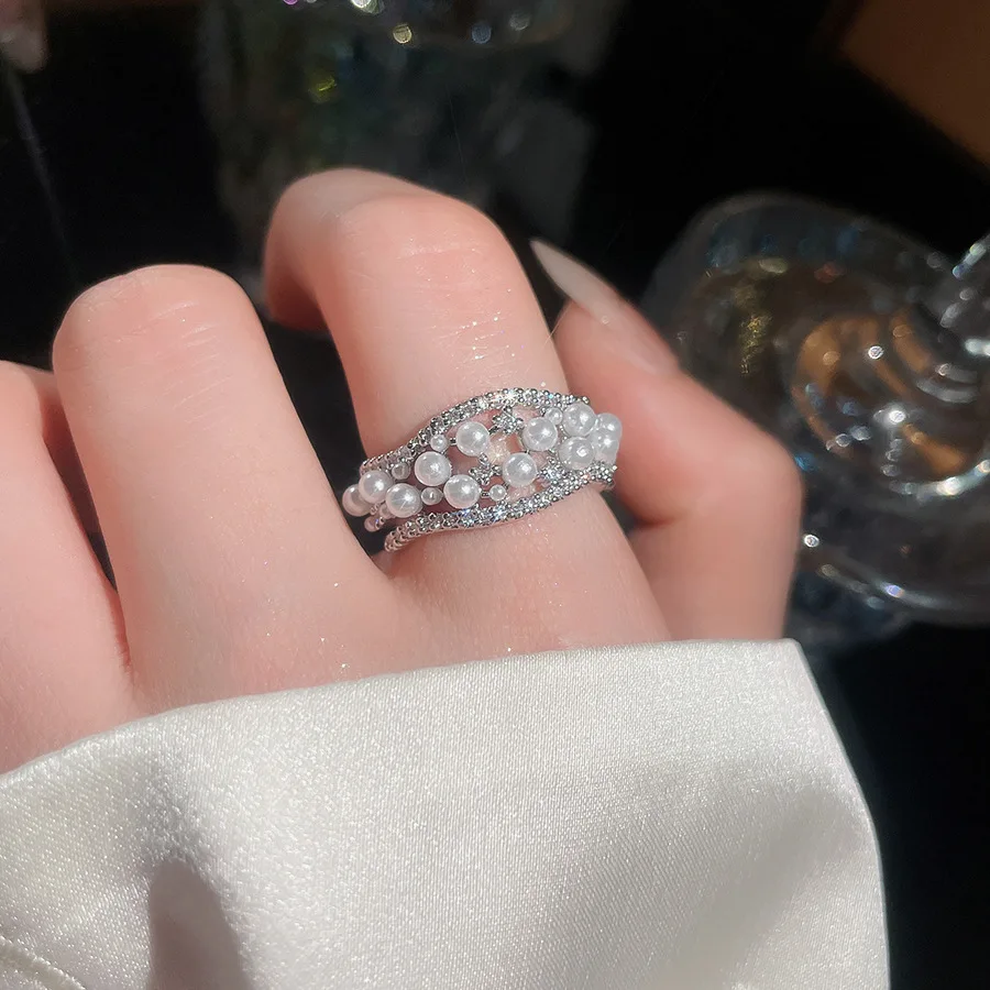 Neuer Vintage Zirkon Hohlperlen Offener Ring Nischen-High-End-Ring Sanfte Ausstrahlung Modeschmuck Paarringe für Herren Luxus – Detail 12