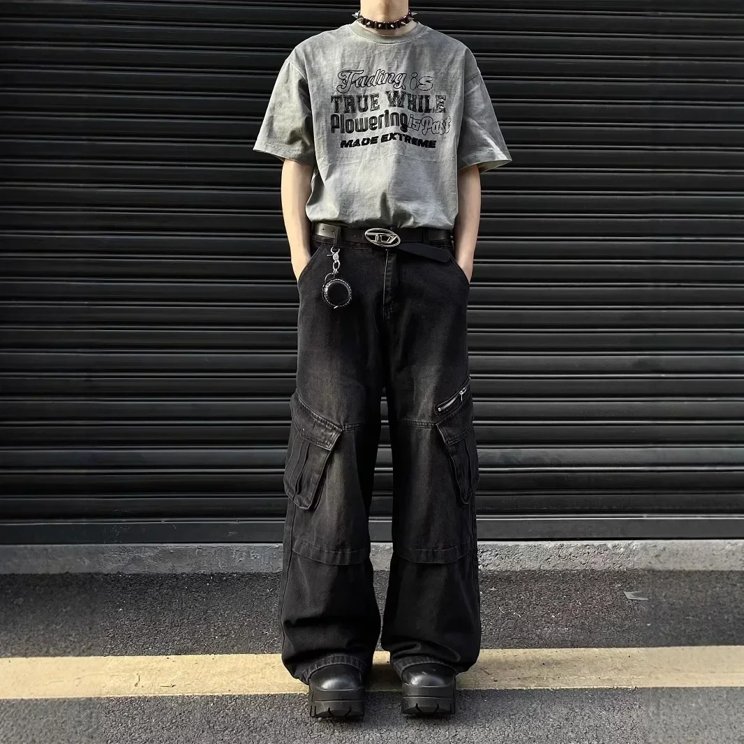 

Men's Spring and Autumn Loose Hip-hop Long Jeans with Large Zipper Pockets of High Street Fashion Brand, Workwear Style.