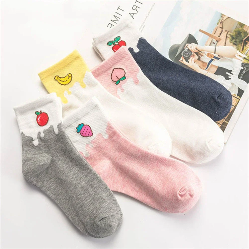 Milk Fruits Peach Apple Cartoon Lovely Girl Funny Cute Women Socks Ukraine Calcetines Skarpetki Kawaii Chaussette Sokken Hot