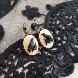 Gothic Vintage Raven Cameo Earrings For Women Girls Fashion Witch Jewelry Accessories Gift Elegant 3D Raven Drop Ear Hooks Trend