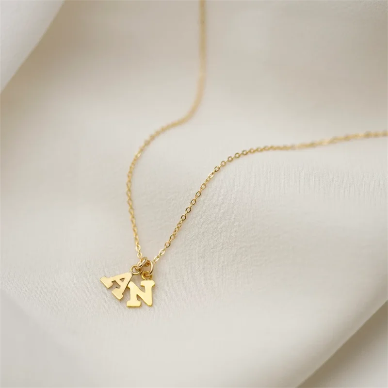 14K Gold Filled Dainty Letter Necklace spersonalizowany naszyjnik Choker z imieniem Biżuteria odporna na przebarwienia Naszyjnik Boho dla kobiet