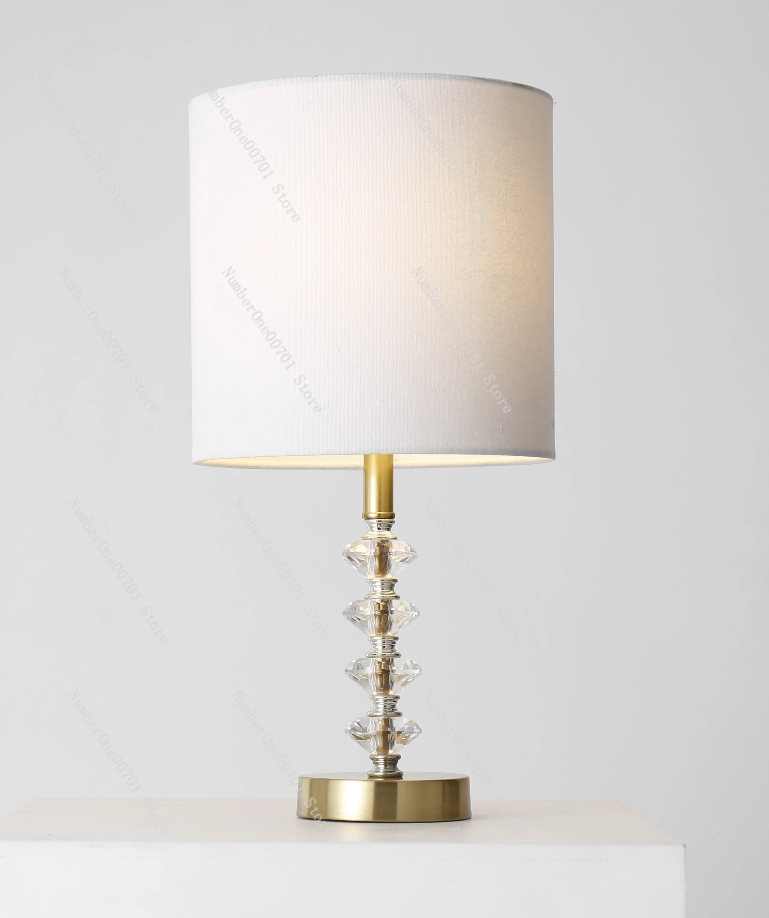 مصباح طاولة كريستال بسيط، مصباح طاولة كريستالي، مصباح طاولة