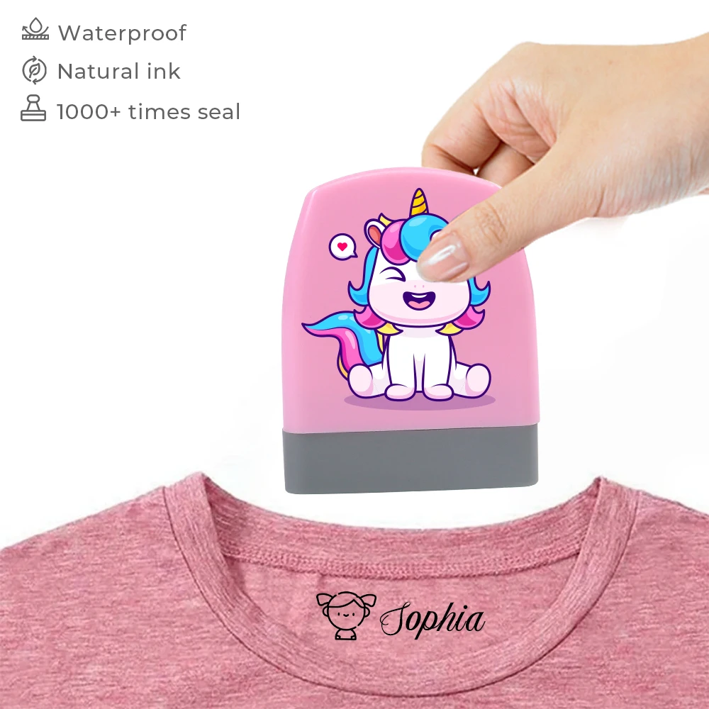 1 Stück Personalisierter Namensstempel mit Einhorn-Emblem für Schuluniformen, Wasserfester Kleidungsstempel für Kleidung