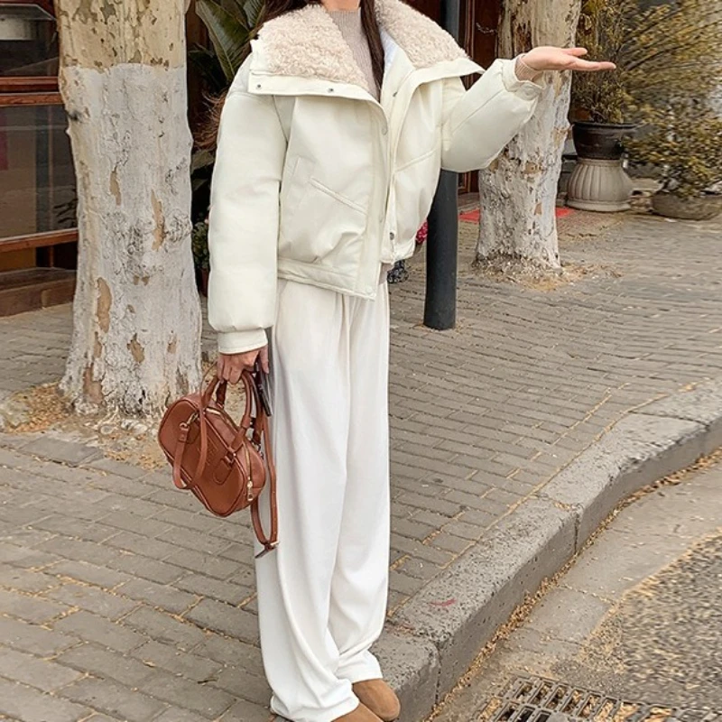 Fashion Commuter Cotton-padded Jacket Short Artificial Lambswool Lapels in Autumn and Winter 2025 Women's Cotton-padded Jacket