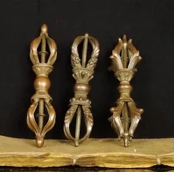 Vintage Copper Vajra Pestle Feng Shui Ornament Religious Collection Buddha Instrument Home Decorations Antique Brass Desk Decors