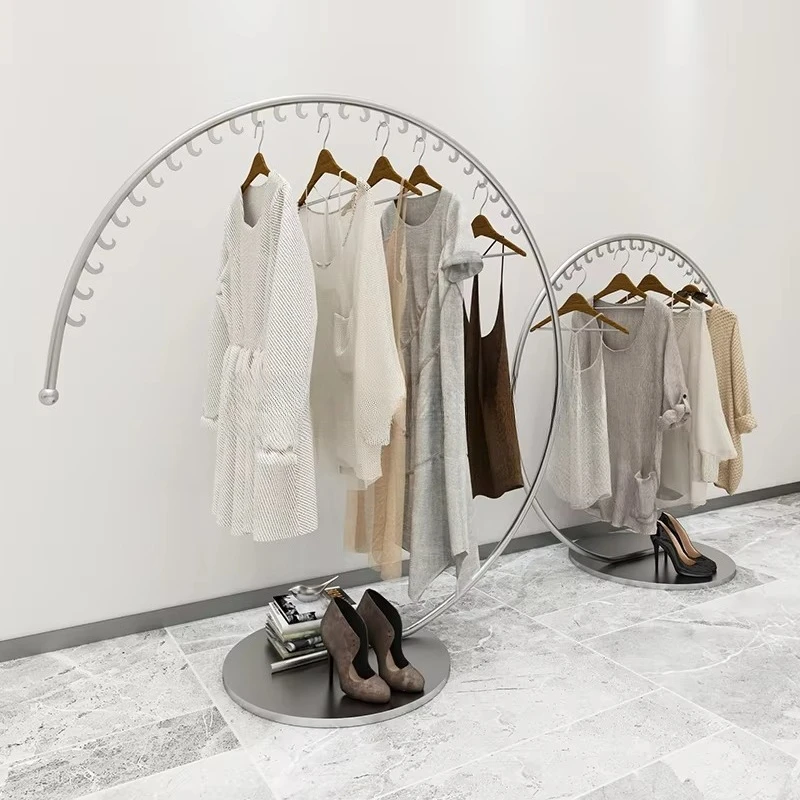 Round Display for Children Clothing Store C-Shape Clothing Rack with Coat Hook Freestanding Metal Display Rack
