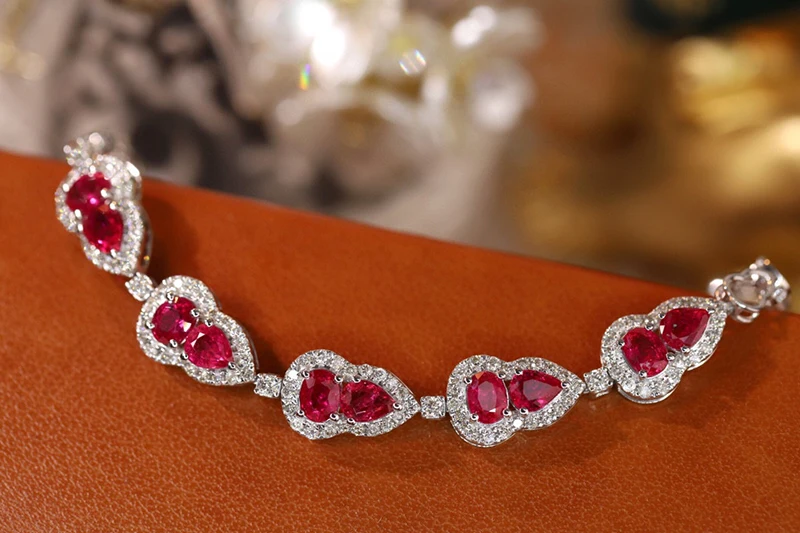 KUGG 100% 18K White Gold Bracelet Luck Gourd Shape Luxury Diamond Natural Ruby Bracelet for Women High Wedding Jewelry