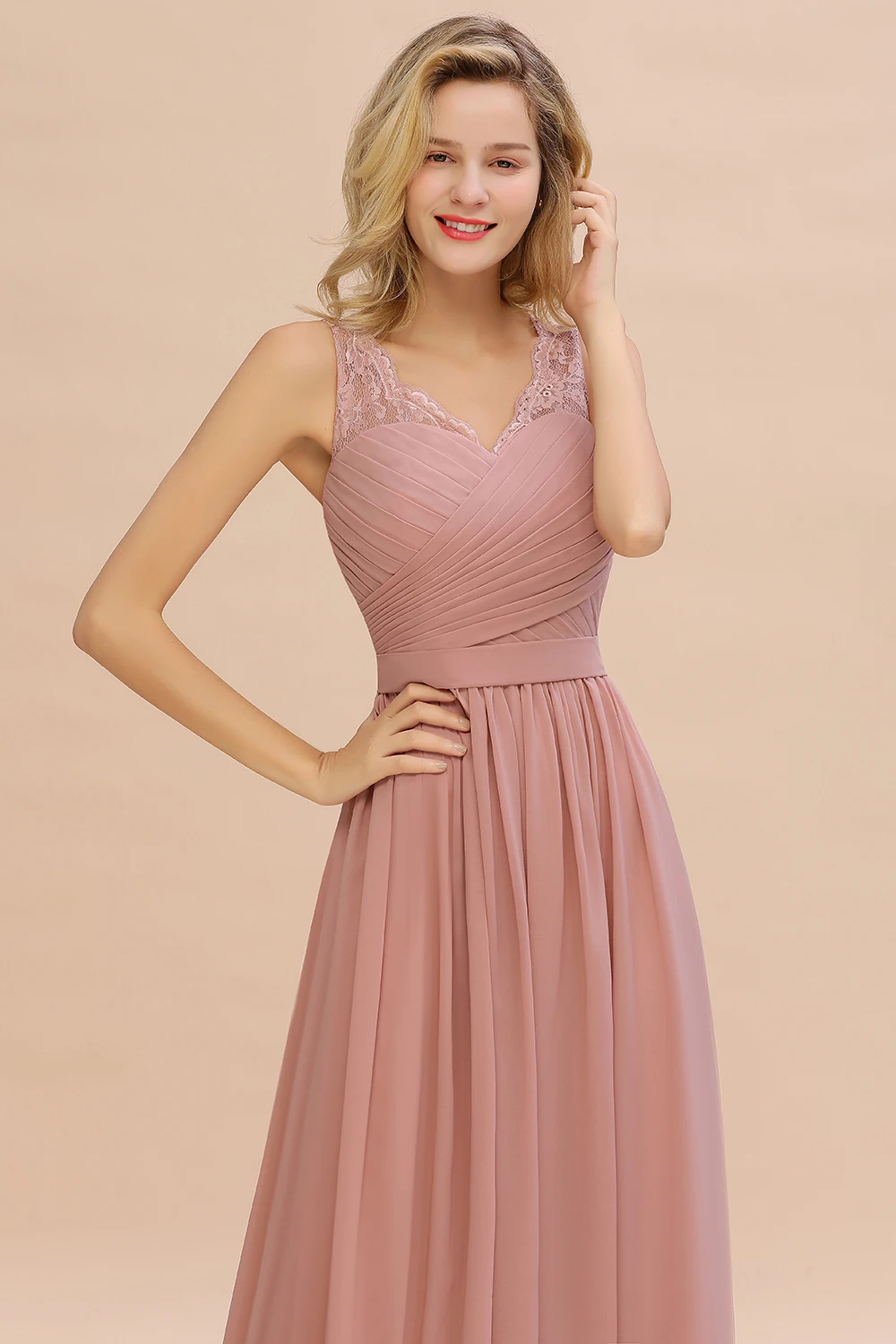 Dusty Pink Bridesmaid Dresses 2023 Chiffon Lace Long A-line Wedding Prom Formal Evening Party Gowns Robe De Soirée De Mariage