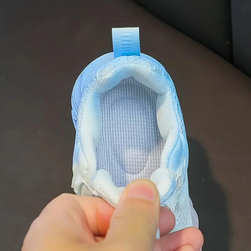 Bunte leuchtende Laufschuhe – Beleuchtungsschuhe für Kinder, wechselbare Farblichter, Cartoon-Design, LED-Lichtschuhe