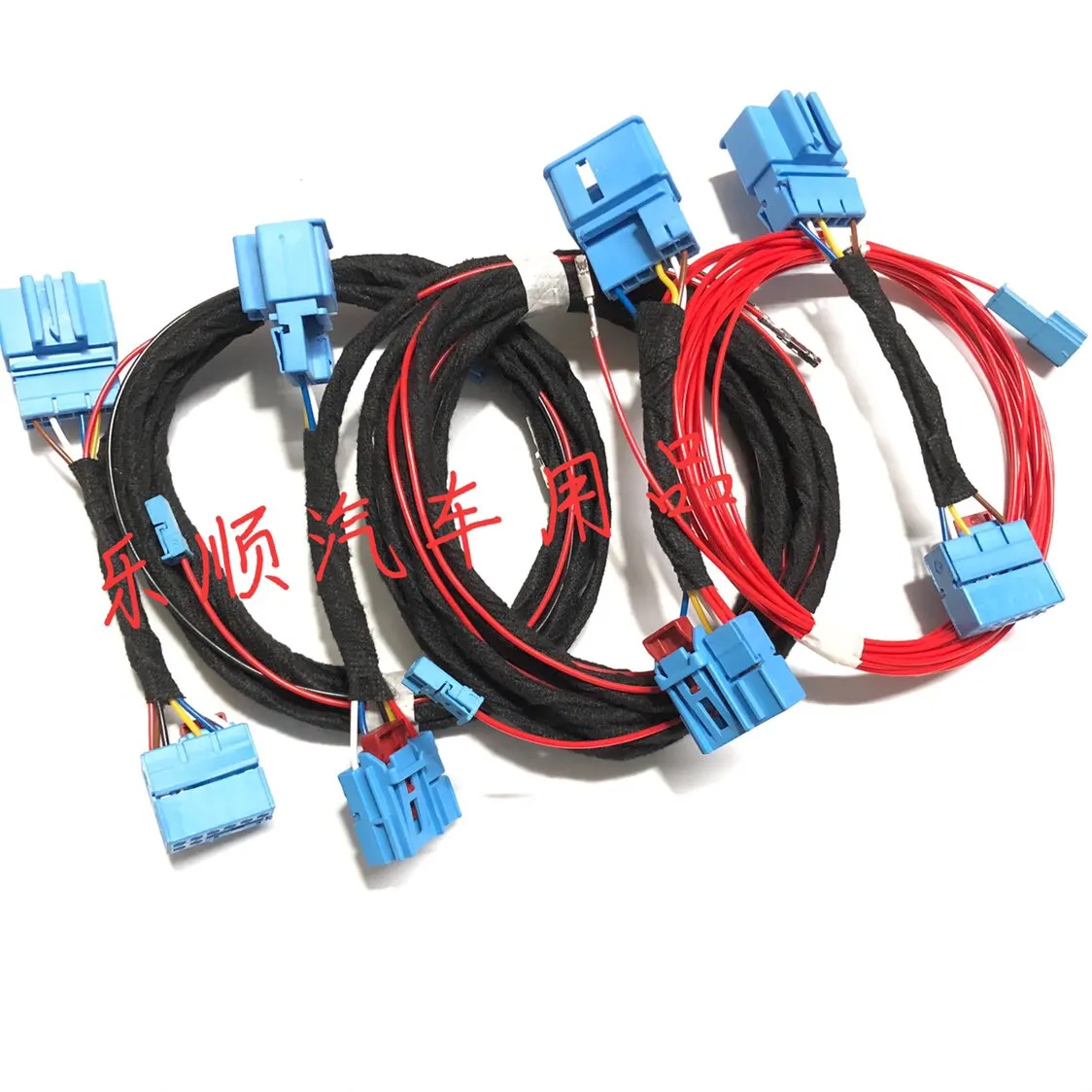 Applicable to the new golf model with square-shaped USB socket. 7.5 liters. Upgrade to high-end continuous tail light conversion