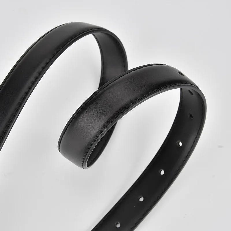 新しい本革レディースベルト、多用途ジーンズベルト、ハイエンドのトレンディなピンバックルベルト