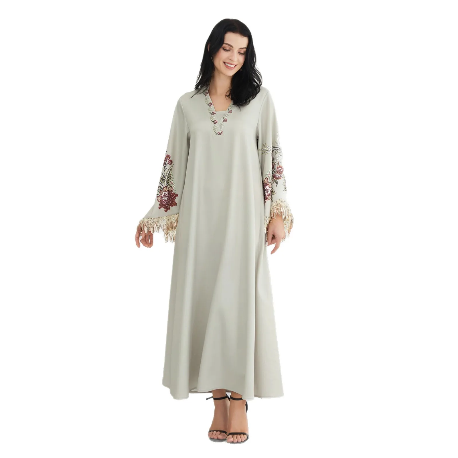 

Luxury Muslim Fashion Abaya Dress Muslim Women's Robe Sexy V-Neck Print Tassel Arabian Dress Abayas Dresses