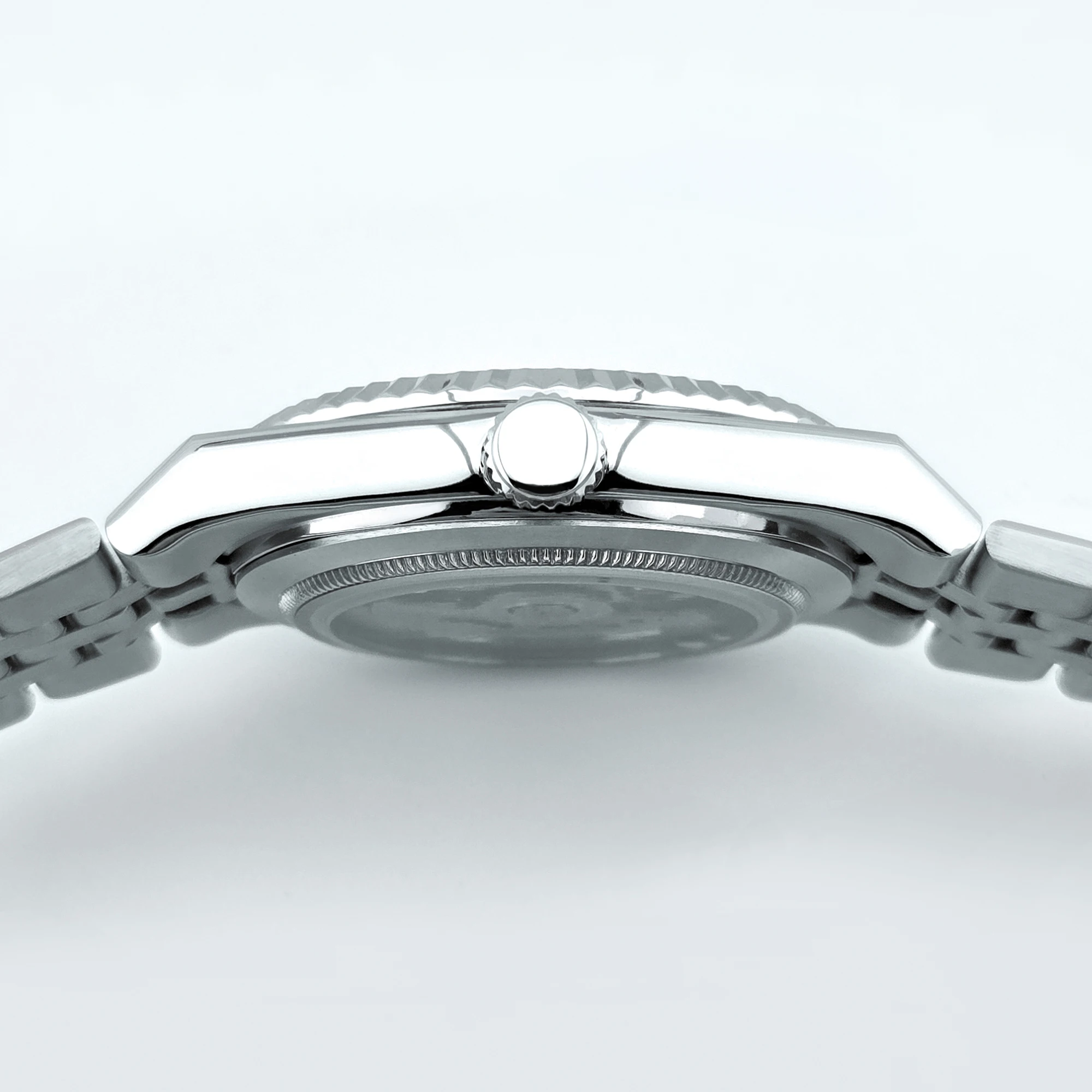 40mm Custom NH35A Miyota Sport 10ATM   Watch Case Sapphire Glass Luminous Deployant Clasp Deepwaterproof