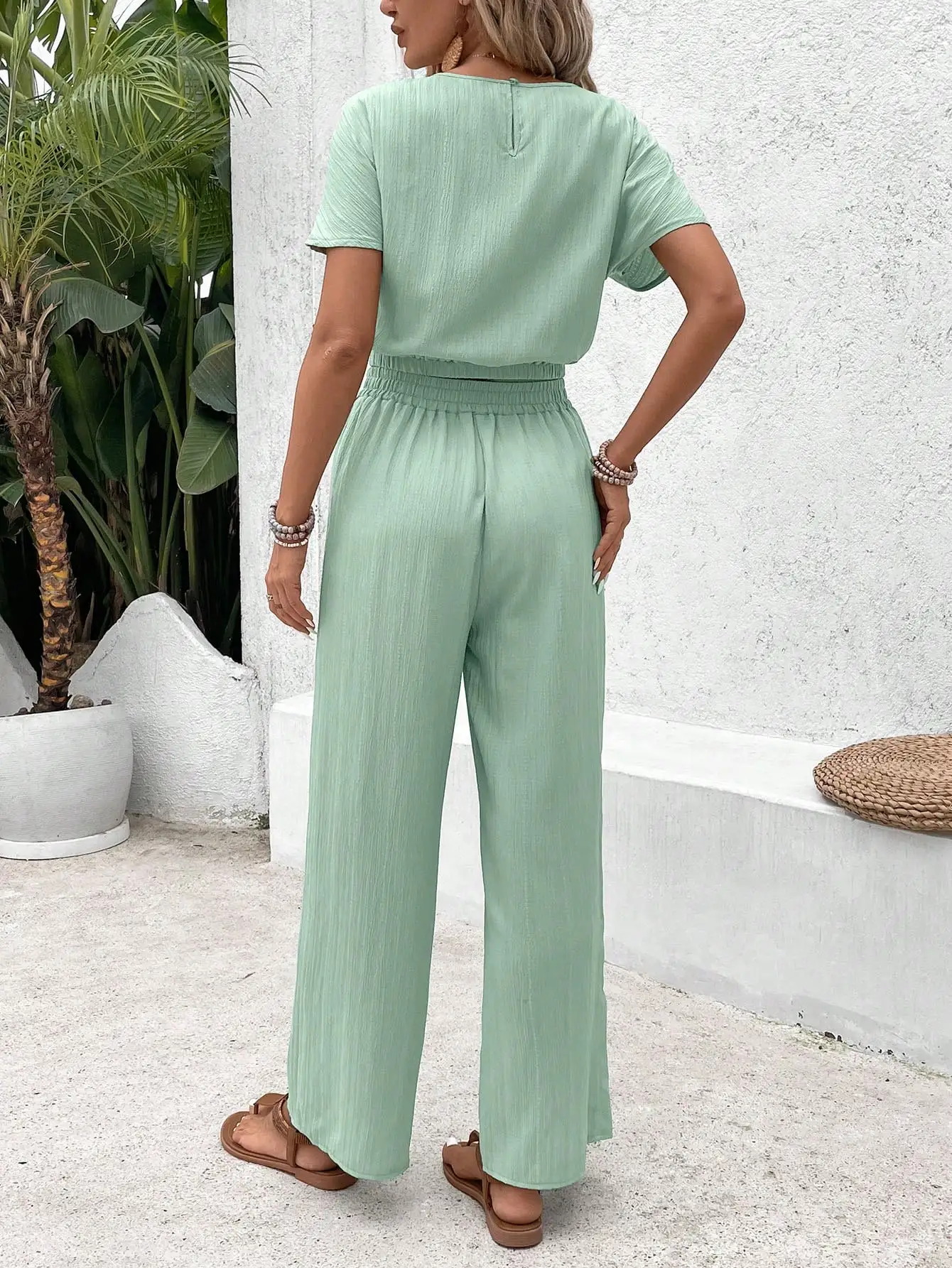 Women's Loose Fit Solid Green Two-Piece Set with Drawstring Waist