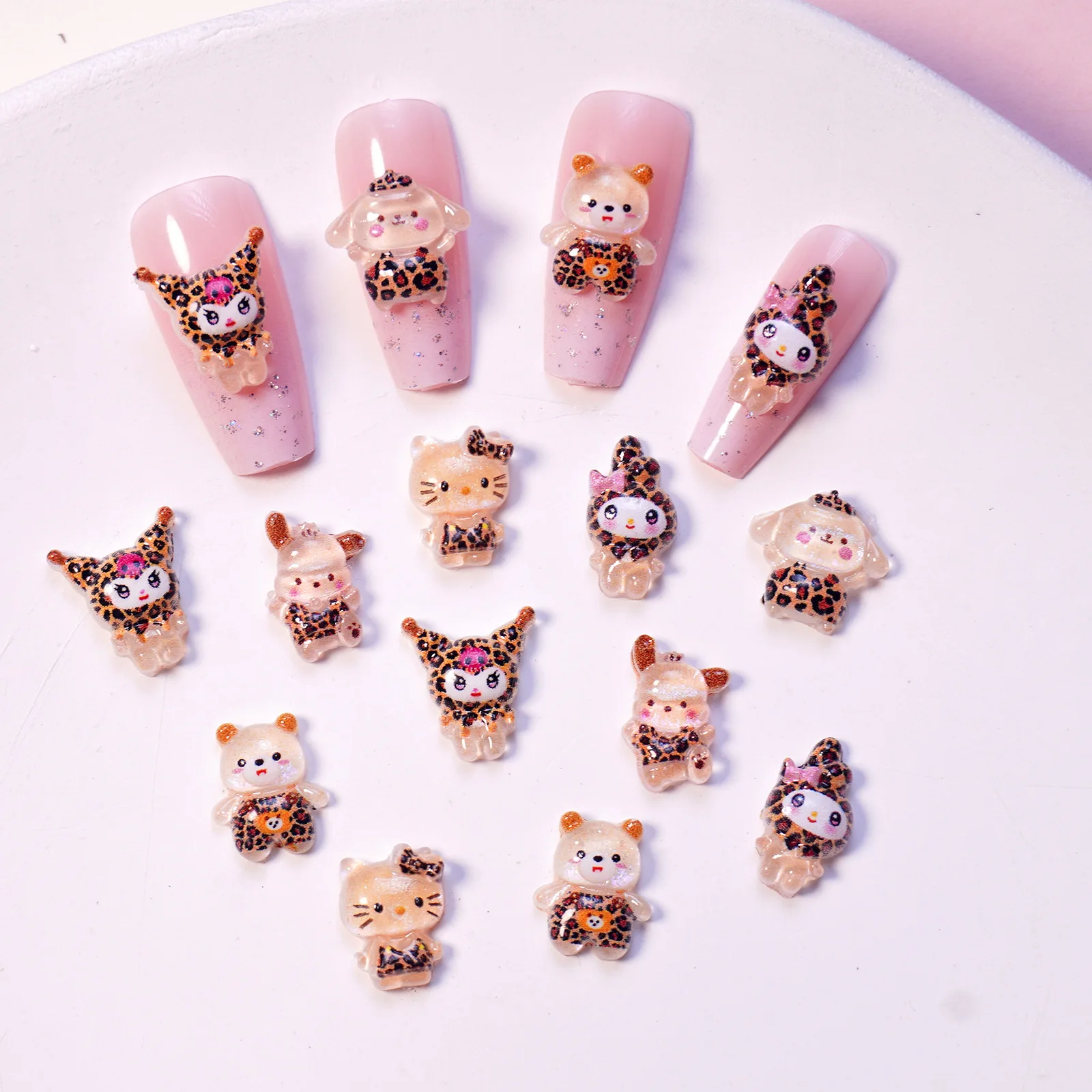 50PCS Mixed Leopard Sanrio Resin Nail Charms 3D Kuromi Cinnamoroll Hello Kitty Nail Decor DIY Manicure Accessories