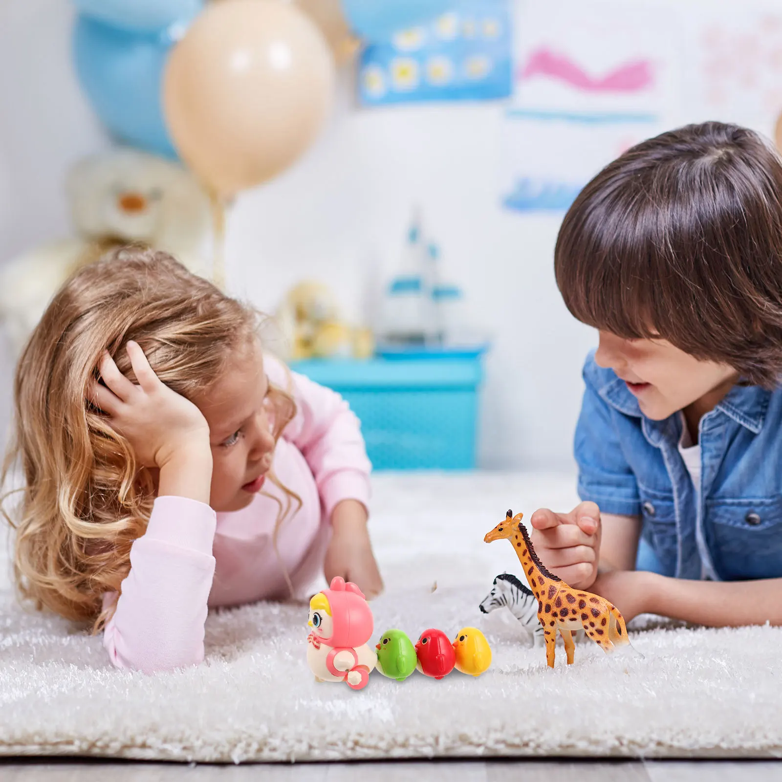 1세트 바람으로 움직이는 닭 세트, 자석으로 흔들리는 병아리, 초기 발달, 스프링 파티 선물 장식품