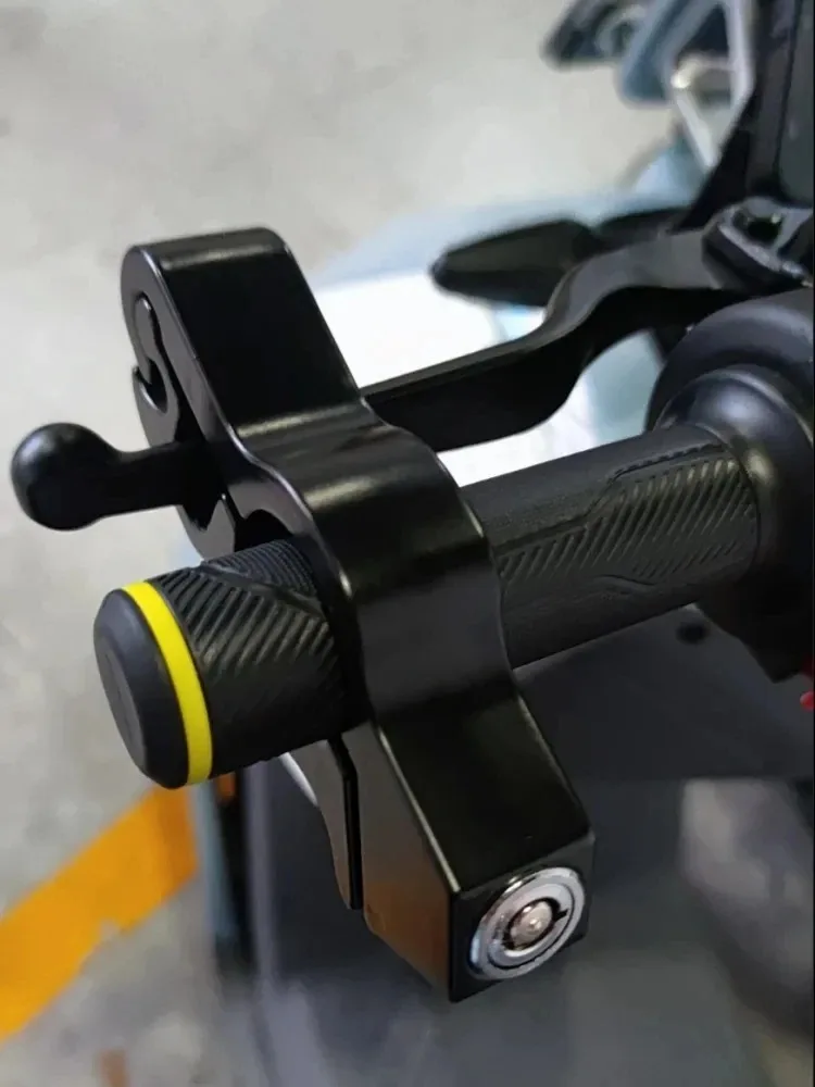 Heavy Duty Steel Motorcycle Handlebar Lock Anti-Theft Lock for ATV Dirt Bike Street Motorcycles Commuter Bikes Universal Bicycle