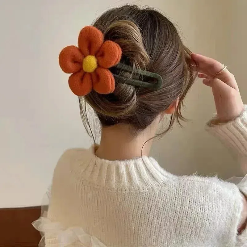 AWAYTR Autumn Winter Plush Flower Hair Claw Women Chic Duckbill Clip Hairpin Back Head Hair Clips Hair Accessories for Girls