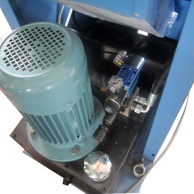 Machine de Découpe d'Angle de Tôle de Style Hydraulique, QF28Y