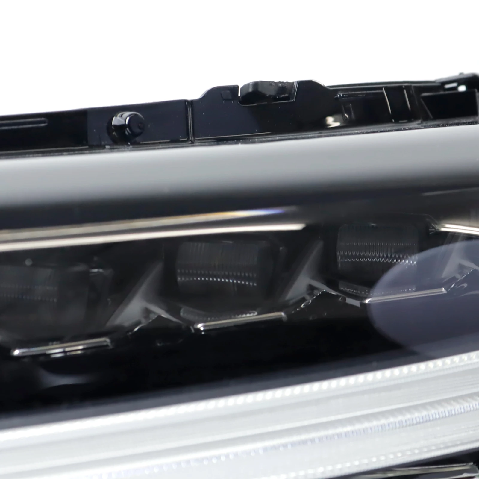 for XC40 2023-2024 models Automotive Lighting LED Headlight Assembly Part Numbers 31655530 and 31655533