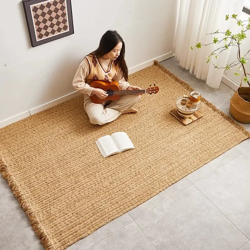 Handwoven Square Jute Area Rug Bohemian Decor Mat for Living Room Sofa Bedside Eco-Friendly Natural Fiber Carpet with Fringe