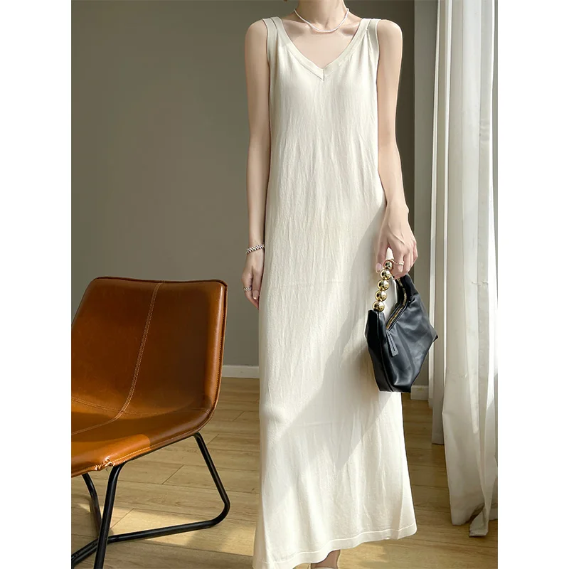 

Sleeveless Ice Silk Long Dress Summer Women's Shoulders With Solid Color Loose Fitting Fitting Fashionable V-Neck Dress