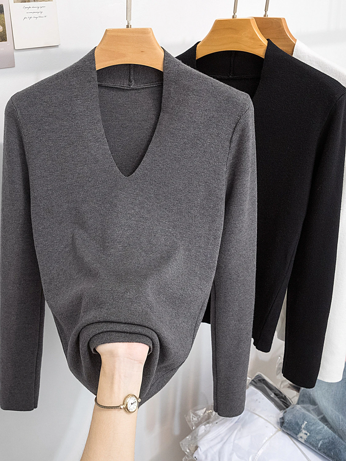 حجم كبير المرأة V-Ne تريكو سليم صالح طويل Sve قاعدة طبقة عادية Sle الخريف الشتاء جديد وصول ملابس داخلية تي شيرت