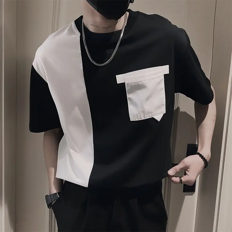 Fashion O-Neck Pockets Spliced Korean Short Sleeve T-Shirts Men Clothing 2024 Summer New Loose All-match Tops Casual Tee Shirt