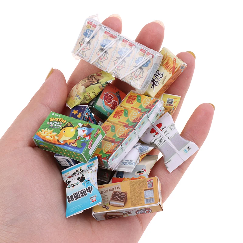 1:12 Miniature Dollhouse Supermarket Mini Food Biscuit Bread Cake Pretend Play Snacks Model for Doll Kitchen Accessories Toy