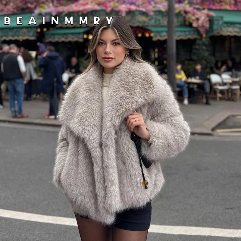 Female Winter New Fashion Gradient Fluffy Fur Coat Women High Street Luxury Big Fur Collar Faux Fox Fur Jacket Lady Overcoats