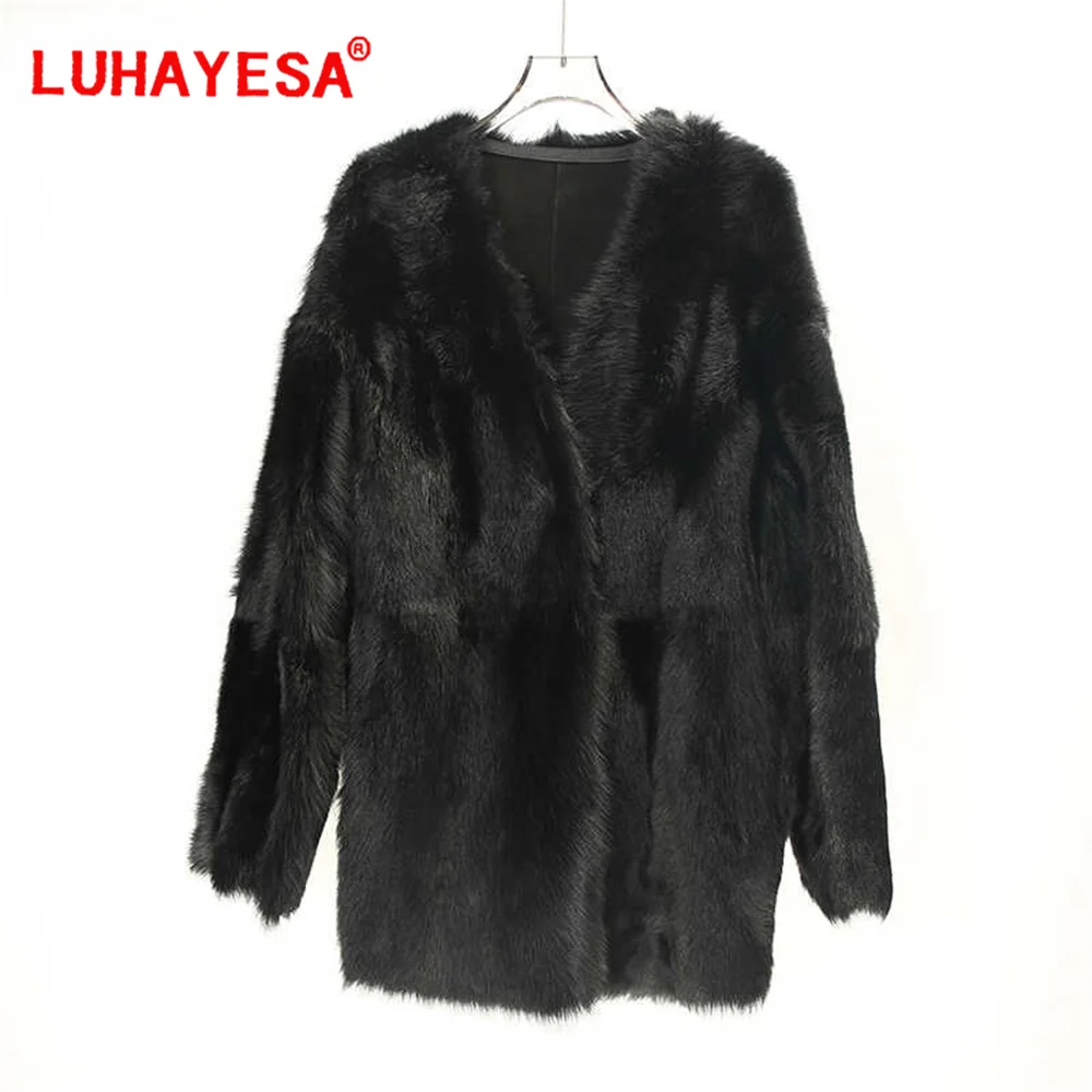 2024 Spain Tuscany Sheepskin Fur Shearling Clothing Women Black V Neck Medium Long Winter Warm Fur Coat