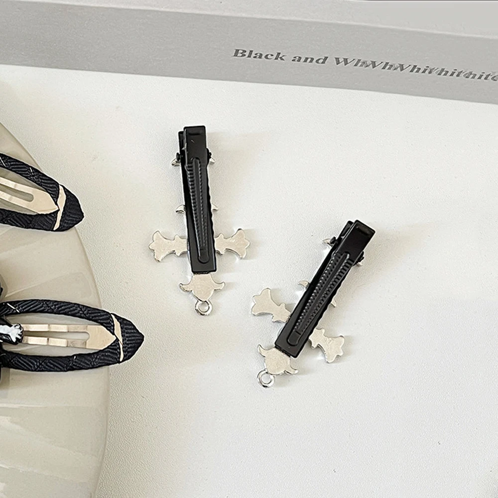 القوطية الصليب المشابك المعدنية التمساح كليب Y2k إكسسوارات الشعر أسود أبيض ديسكو حزب أغطية الرأس للنساء الفتيات