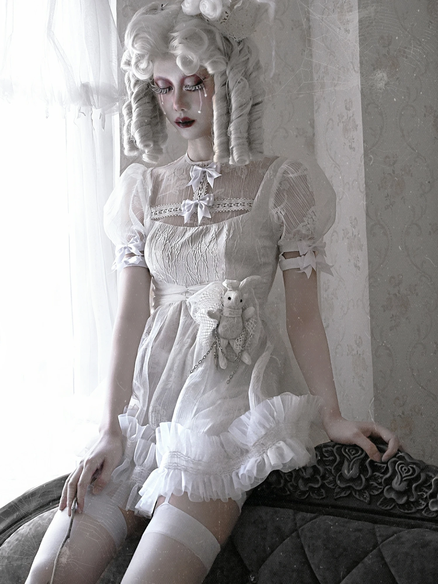 Rifornimento di sangue originale Chiffon gotico bianco vita alta bolla manica corta abito bianco dolce pizzo Patch papillon Mini abiti