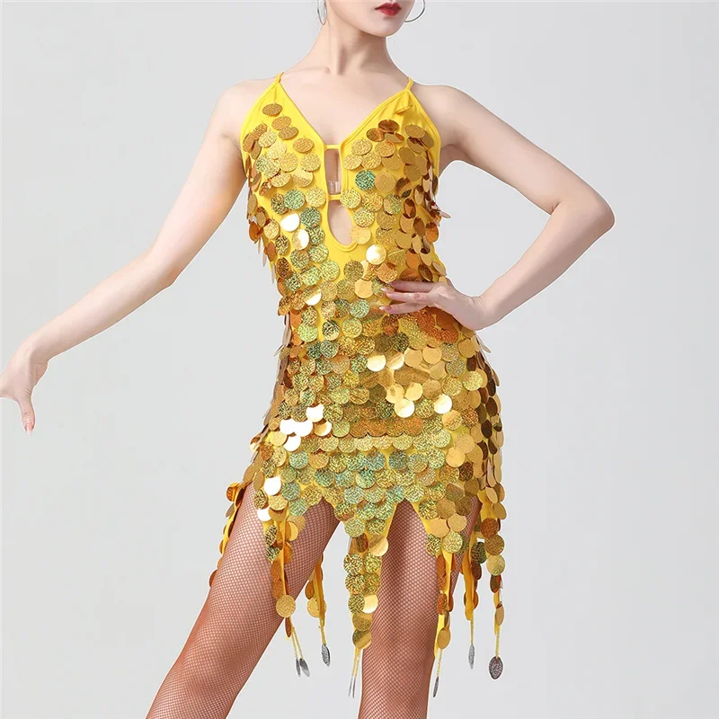Robe de danse latine pour femmes, paillettes brillantes, franges, pièces de monnaie Sexy pour adultes, vêtements de danse pour Jazz, Salsa, Tango, vêtements d'entraînement