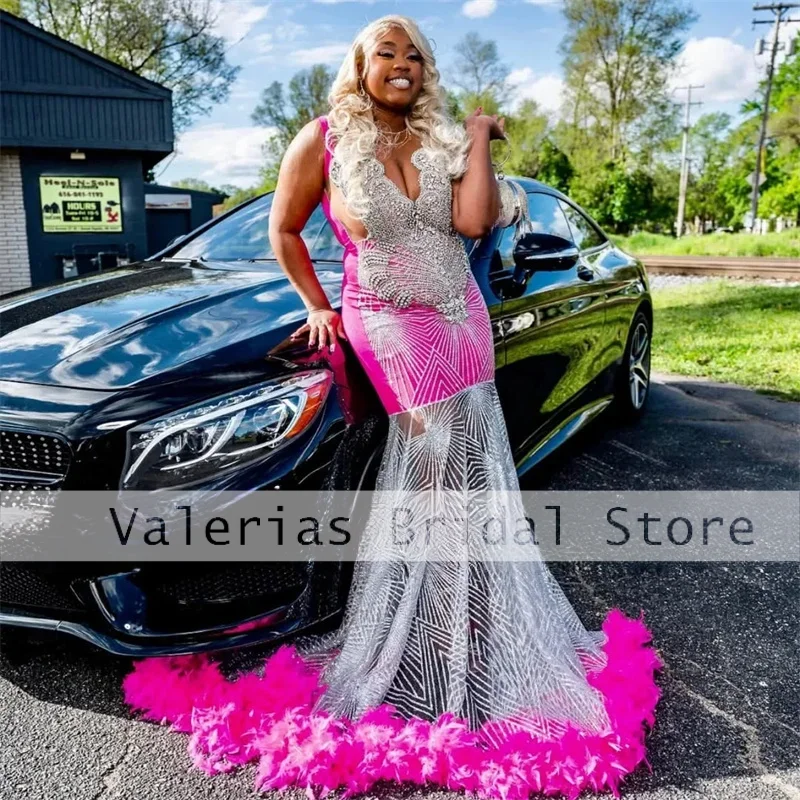 Novo vestido de baile de sereia rosa para meninas negras lantejoulas strass penas vestidos de festa de formatura vestidos de noite formais personalizados