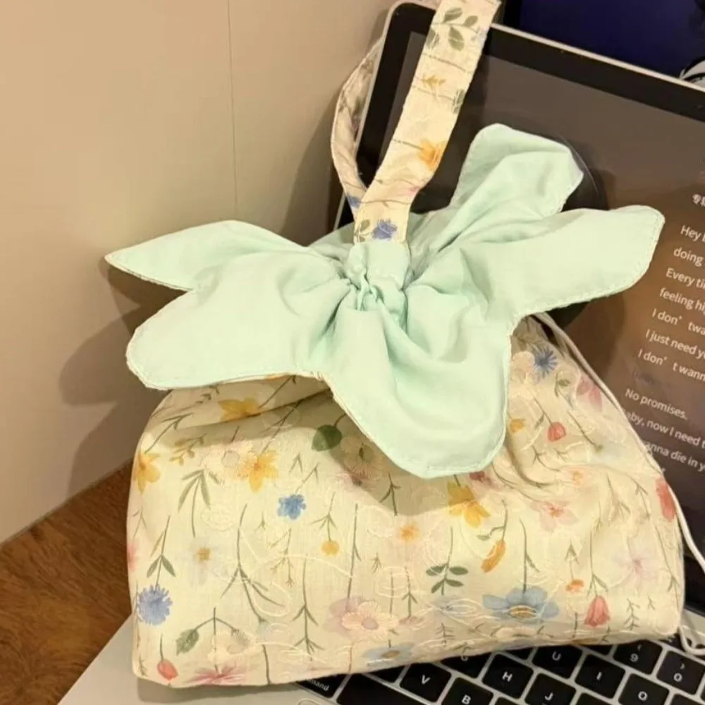 Sweet Flower Drawstring Handbag Double-Sided Cute Plaid Bucket Bag Flower Pattern Large Capacity Clutch Purse Work Daily Use