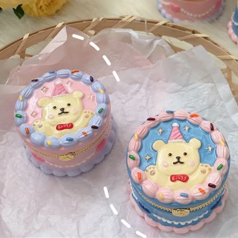 

Ceramic Cute Bear Cream Love Cake Jewelry Box