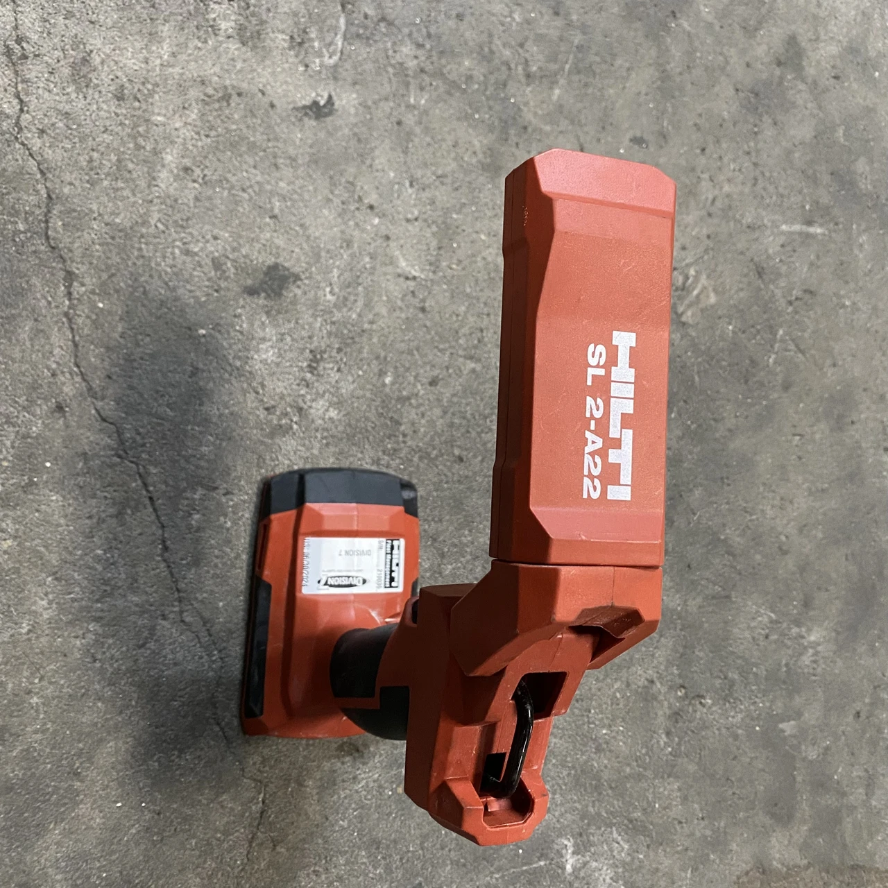 HILTI LED SL 2-A22 portable cordless construction lithium electric light second-hand, body only